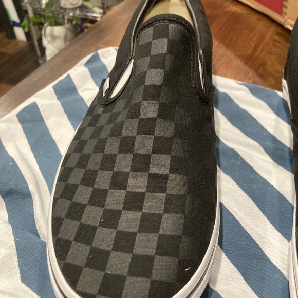 Vans Men's Black and Gray Checkered Slip-On Sneakers - Picture 11 of 14